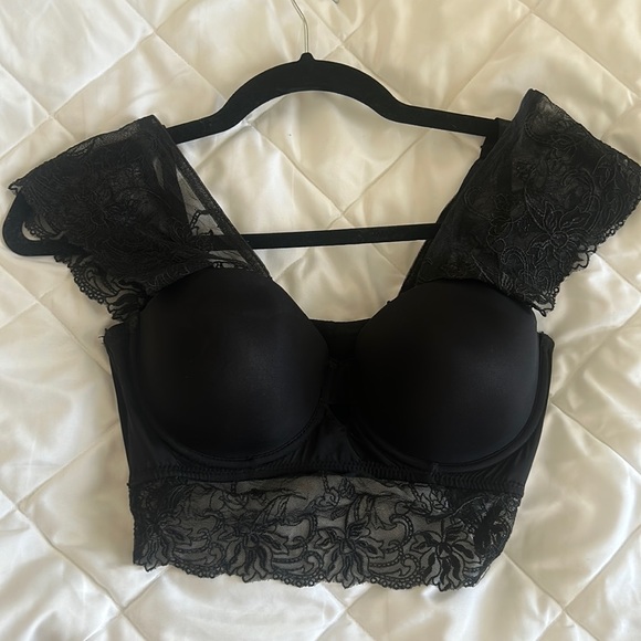 Bebe top - Picture 1 of 3